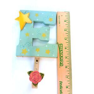 Home Interiors Kids letter E single wall mounted coat hook Green Stars